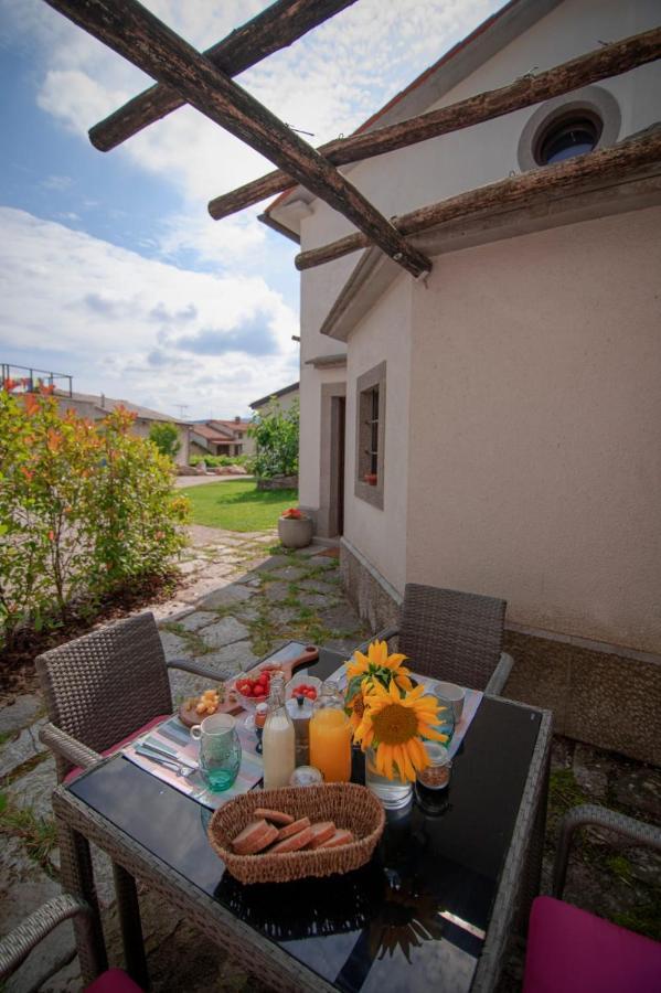 Holiday home Tmbin's Barn - Nature, Horses, Family Sezana