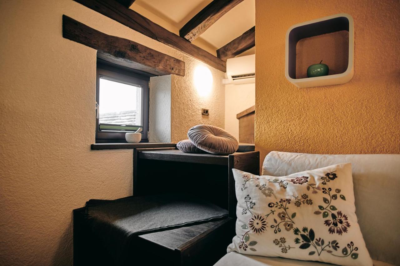 Tmbin's Barn - Nature, Horses, Family Holiday home